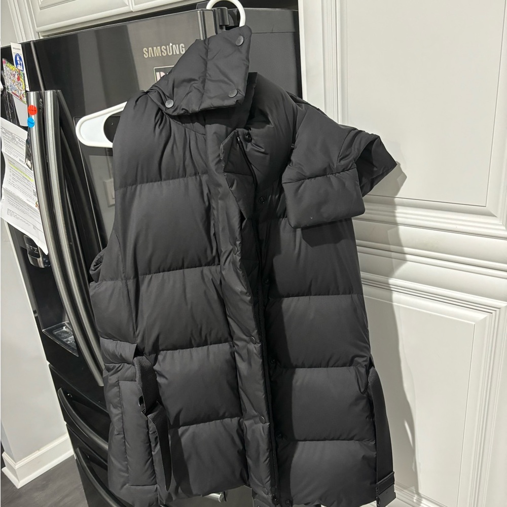 Lululemon Black Long Hooded Insulated Puffer Jacket Vest Women’s Size 12